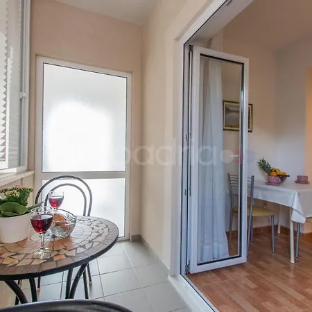 City Center Studio Milla Apartment