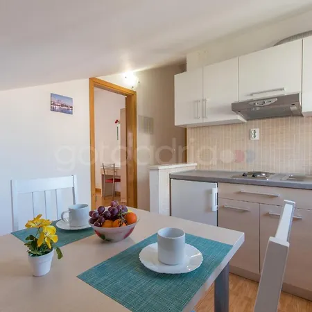 City Center Studio Milla Apartment *