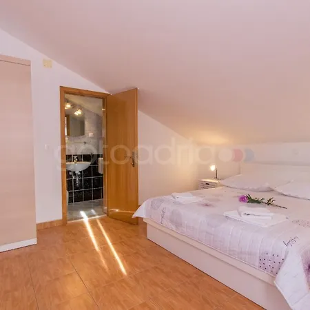 City Center Studio Milla Apartment