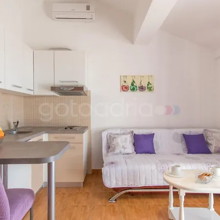 City Center Studio Milla * Makarska